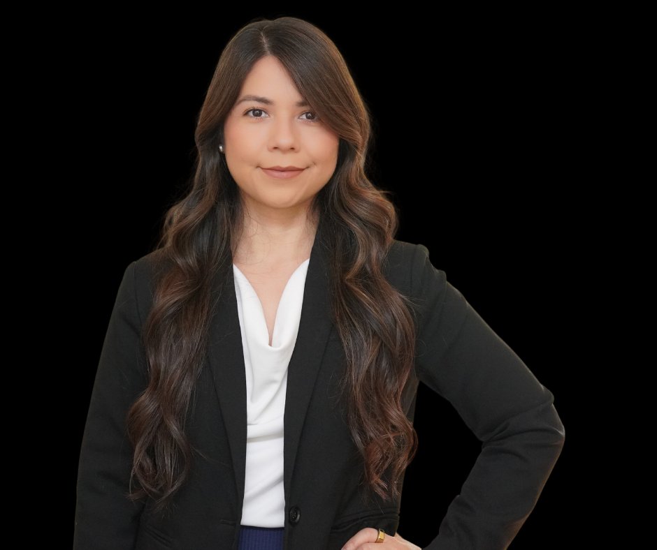 Michelle A. Hernandez, Esq. Abogada de Inmigración Humanitaria